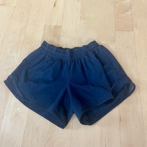 Lululemon Hotty Hot Shorts, Size 4